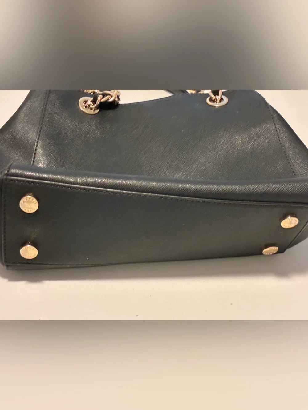Michael Kors - Susannah Saffiano LG Black Leather Tote